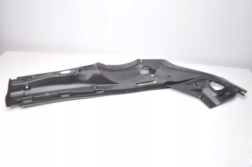 фото №1, Toyota supra mk5 защита крыла 8811160 правая