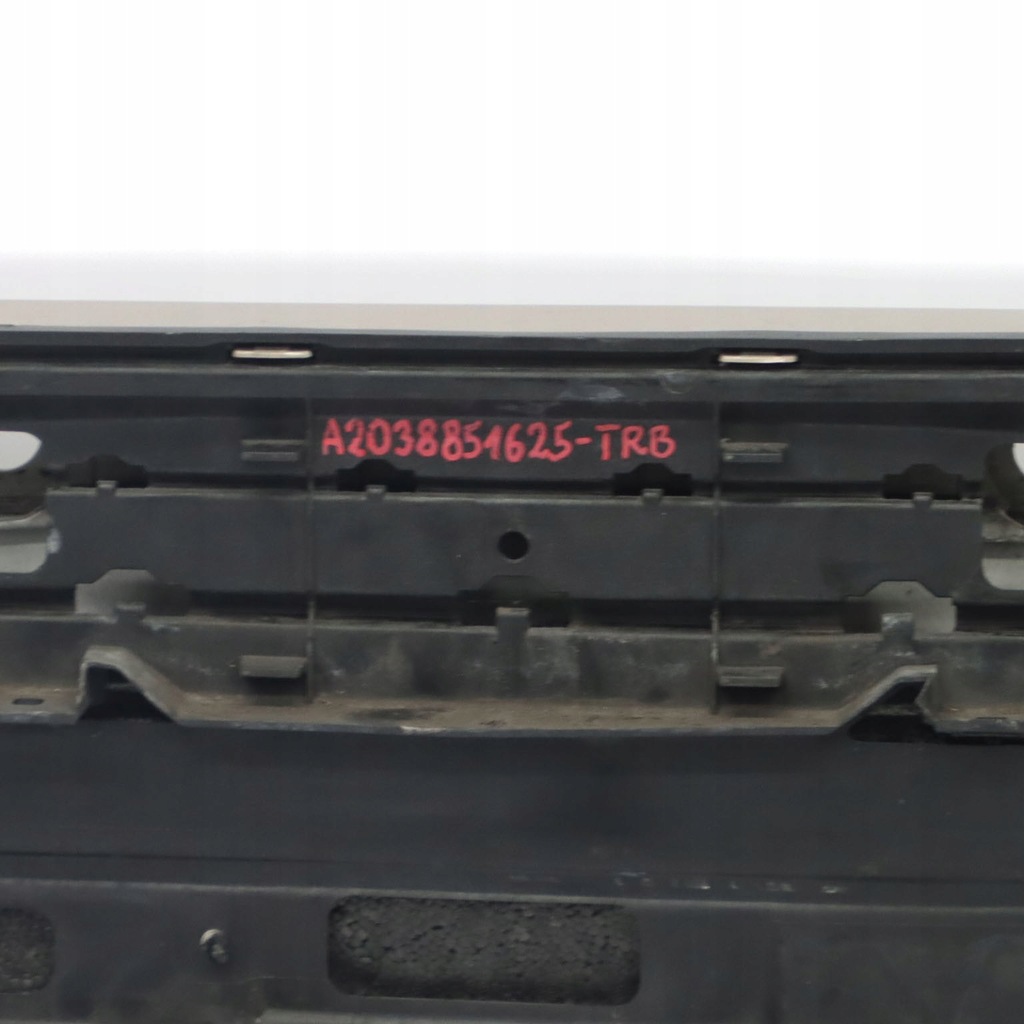 фото №13, Mercedes w203 бампер задній захист бежева travertine бежевий - 693