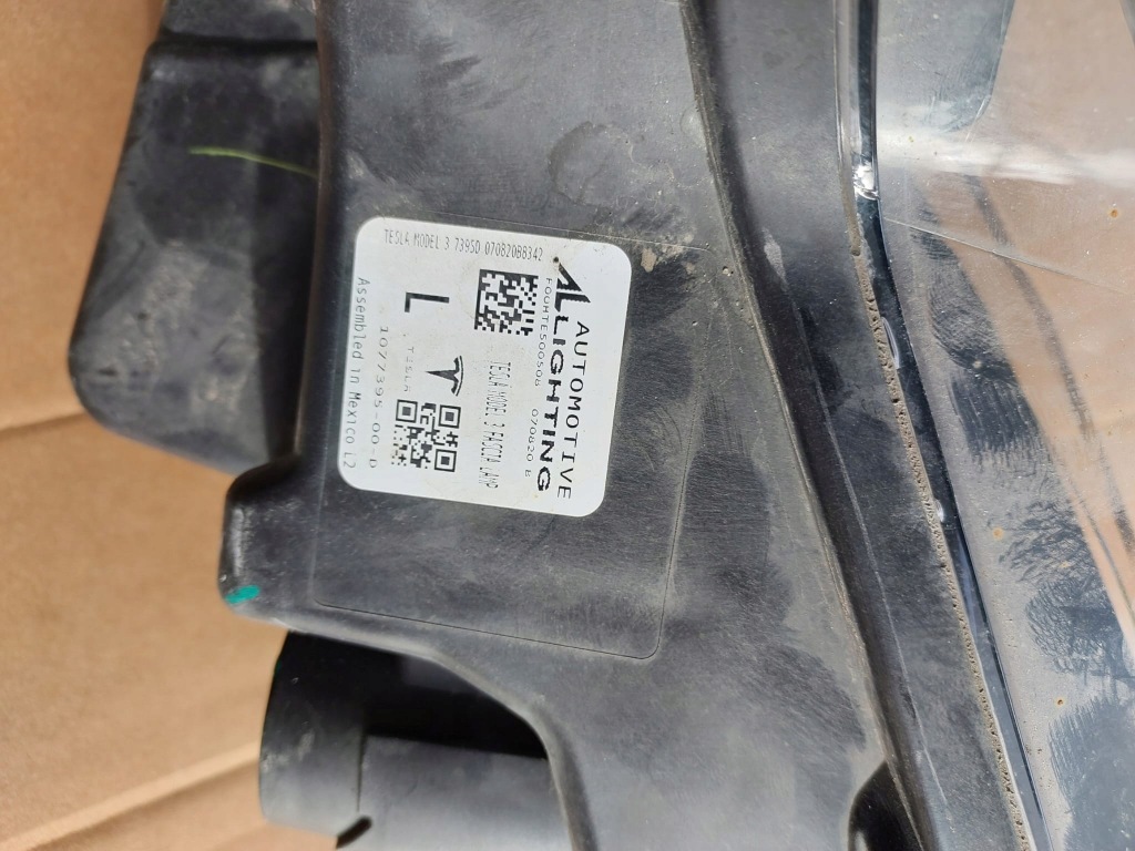 Tesla model 3 3 y протитуманна фара led drl ліва Оригінал