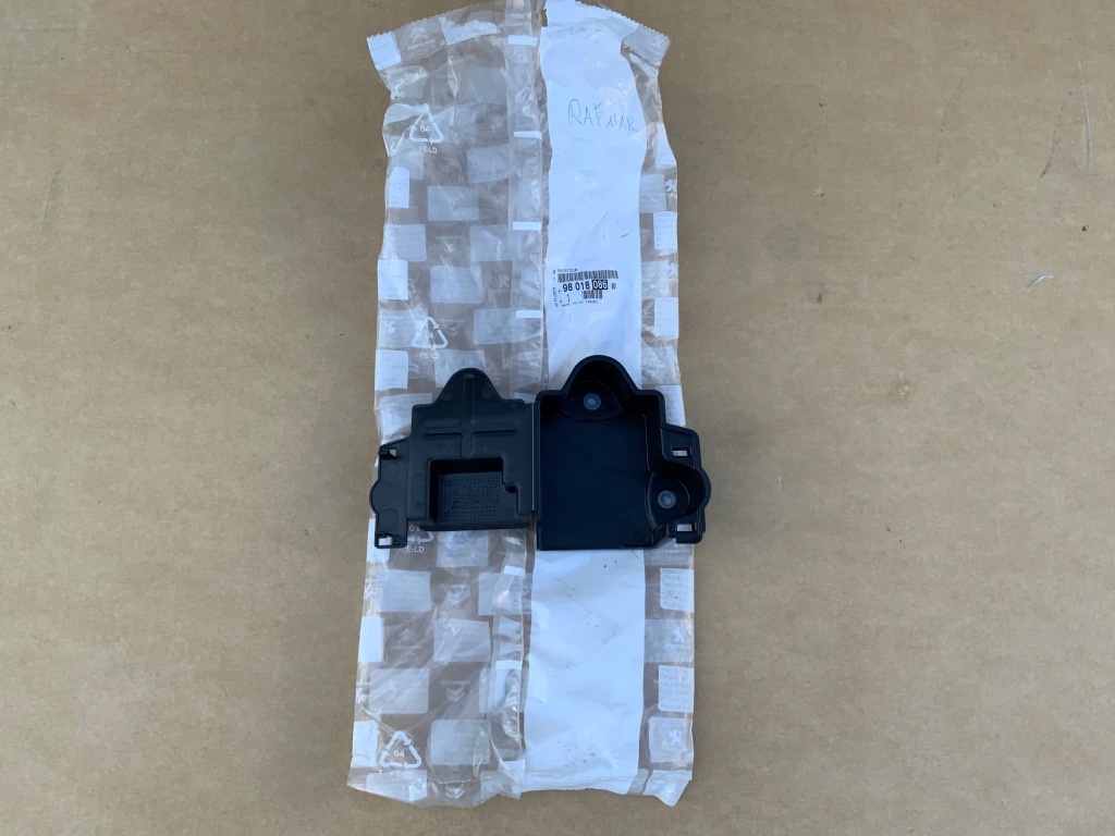 Купити Накладка модуль запуск стоп peugeot citroen 9801808680