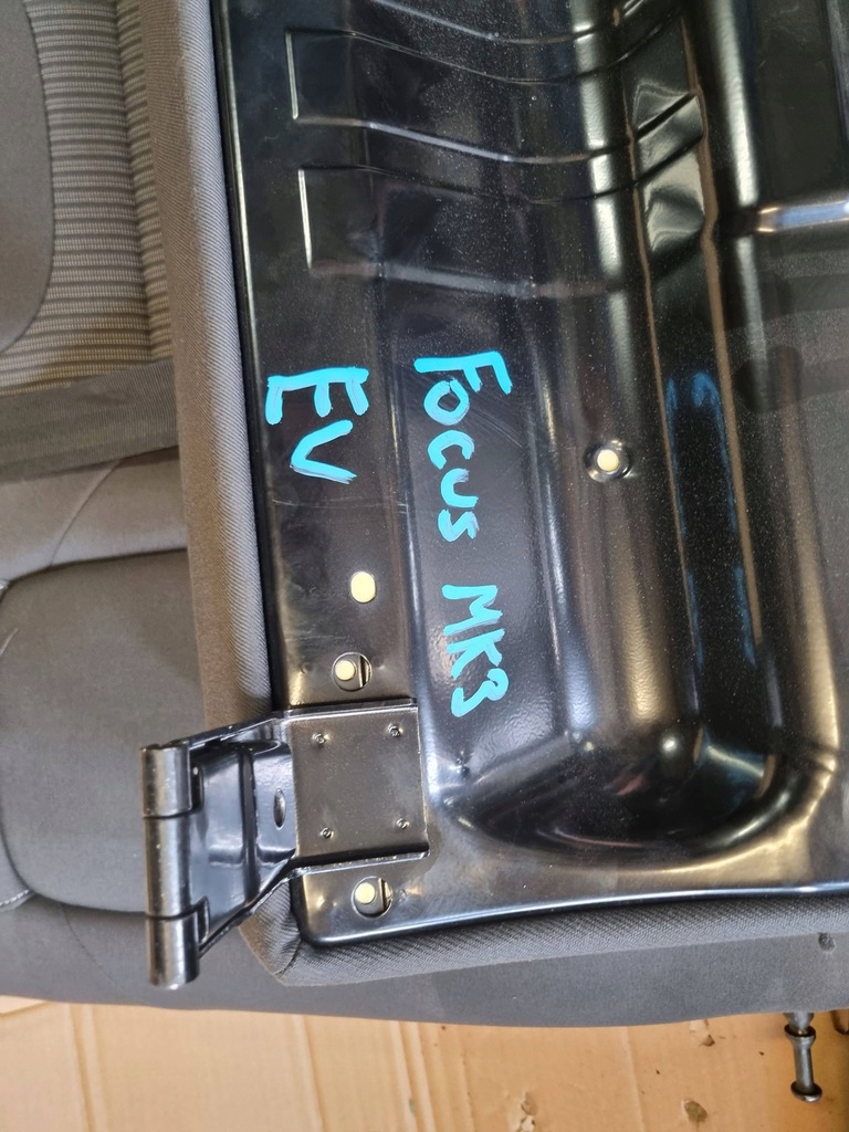 фото №10, Заднє сидіння задня сидіння комплект ford focus mk3 хетчбек