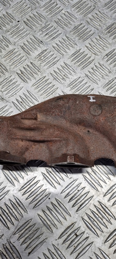 Bmw e60 e61 e70 e71 e90 e91 коллектор выпускной 7811449 Недорого