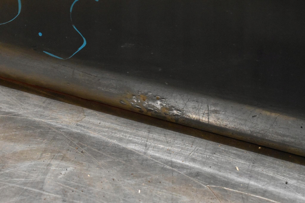 фото №9, Дверь левая перед передние серые vw fox 3d 03-11