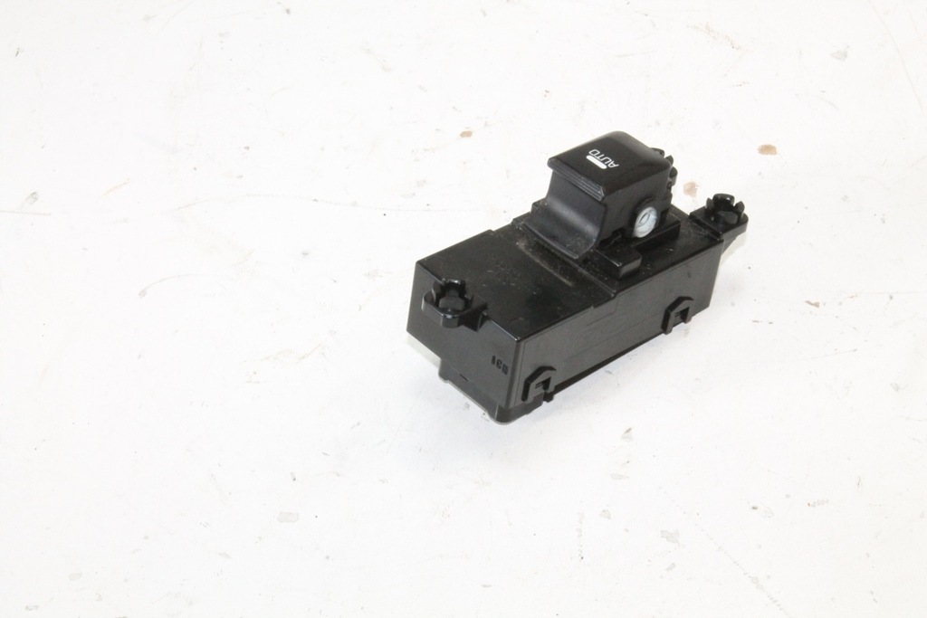 фото №7, Кнопка керування вікон задніх правих двері kia cee'd jd 93580a2000