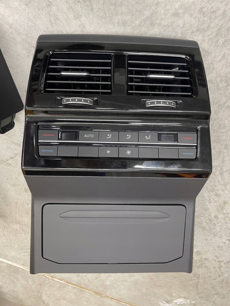 фото №1, Защита туннель решётка обдув touareg iii 760 kpl