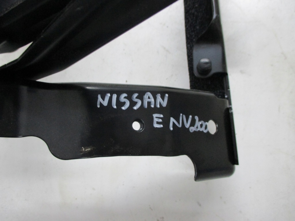 Разъём зарядки nissan e nv200 каркас держатель nv200 ev Недорого