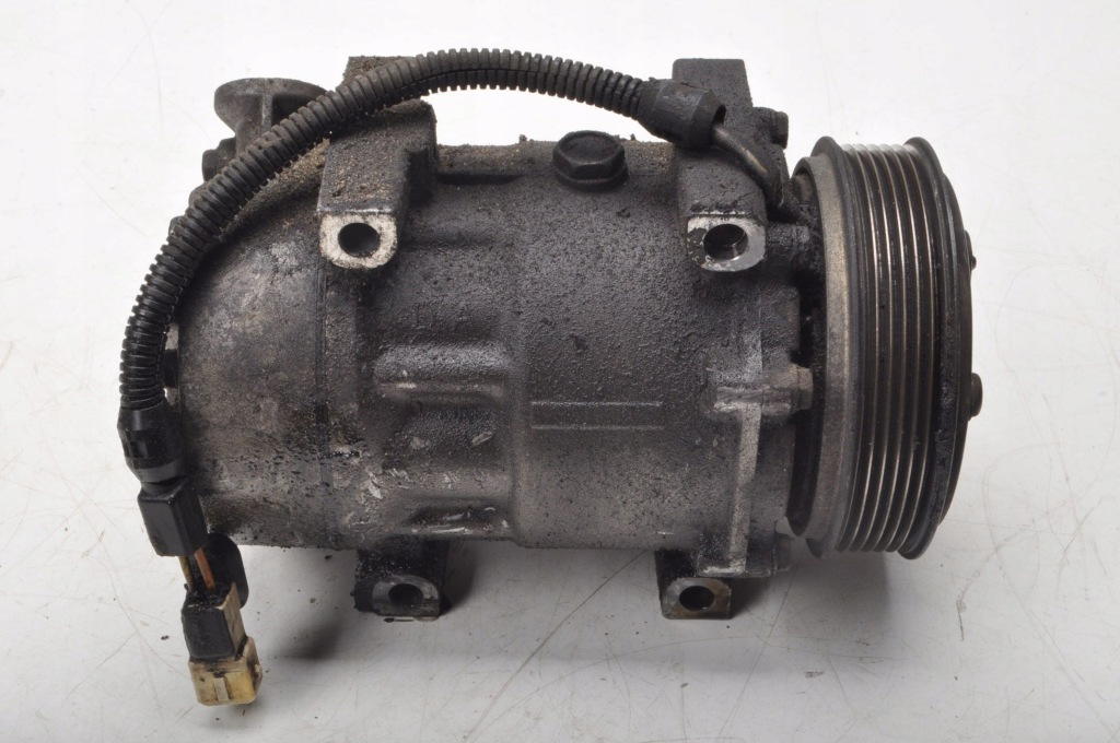фото №1, Citroen c5 i 2.0 hdi компрессор кондиционера r134a sd7v16