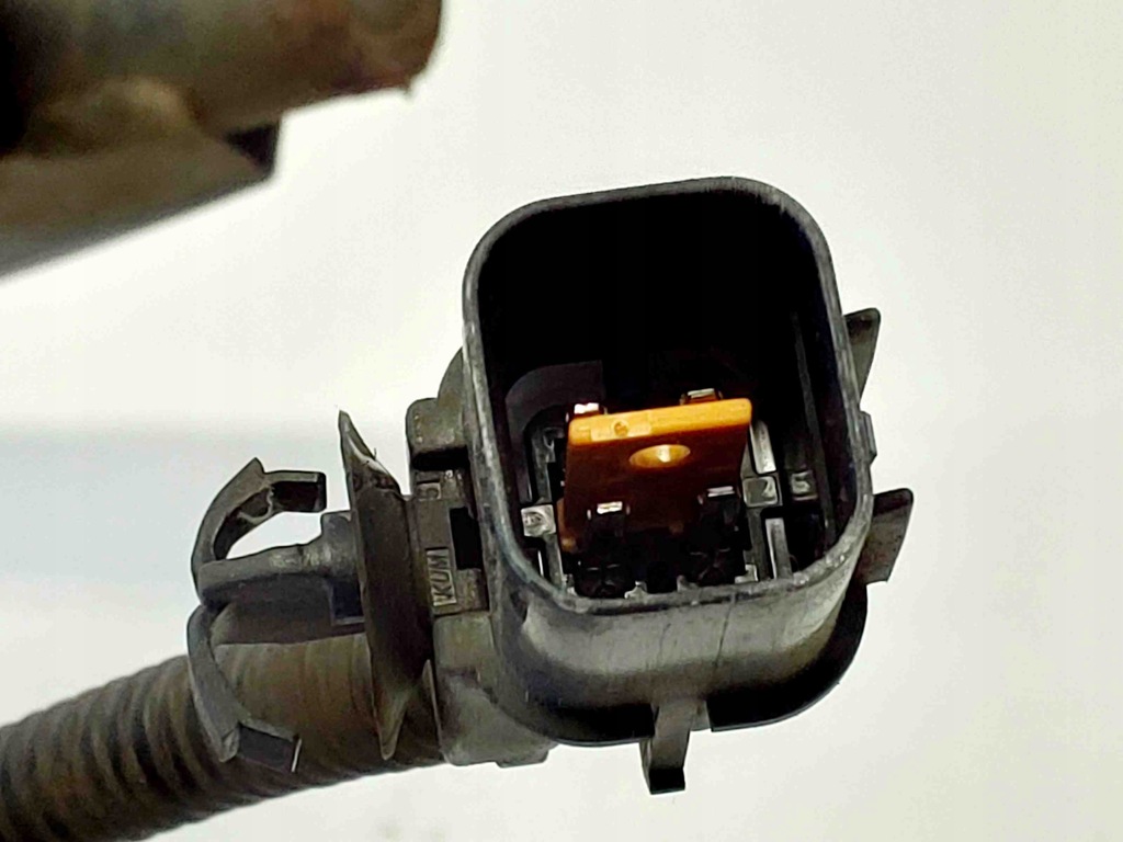 фото №8, Балка передний бампера kia carens iv 91840a4010 1.7l дизель 85kw 2015