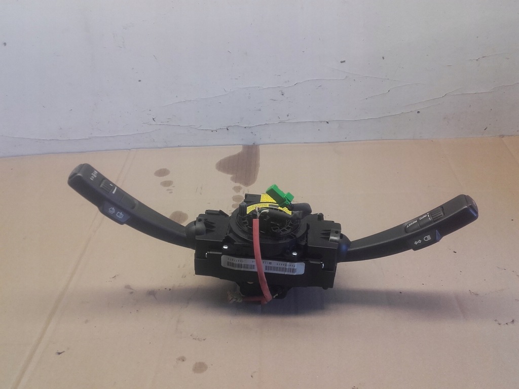 фото №1, Volvo c30 переключатель комбинированный лента p30798629