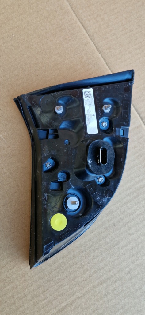 Tesla model 3 lift лампа правая задняя задняя led крышка багажника в Украине