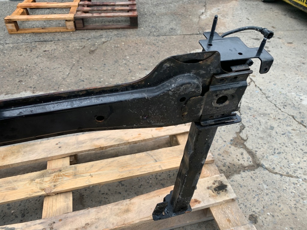 Townstar kangoo iv 4 1.3 tce балка нижня бампера передня зона деформації в Україні