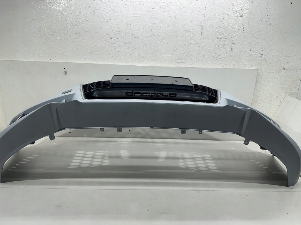 Бампер передний перед audi a4 8w rs look 4xpdc с Разборки
