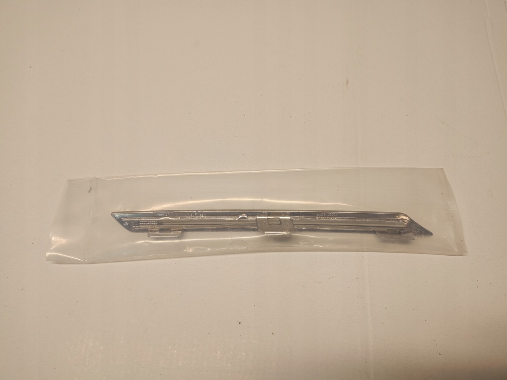 фото №3, Молдинг хром решітка 623871830r renault megane iv