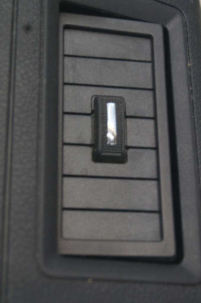 фото №4, Dodge ram 1500 решётки обдув туннель 2015