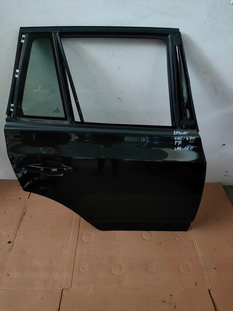 фото №1, Bmw x3 e83 lift двері правий задня black sapphire