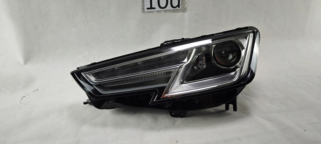 фото №1, Audi a4 b9 ксенон led левый фара лампа левая 8w0941005