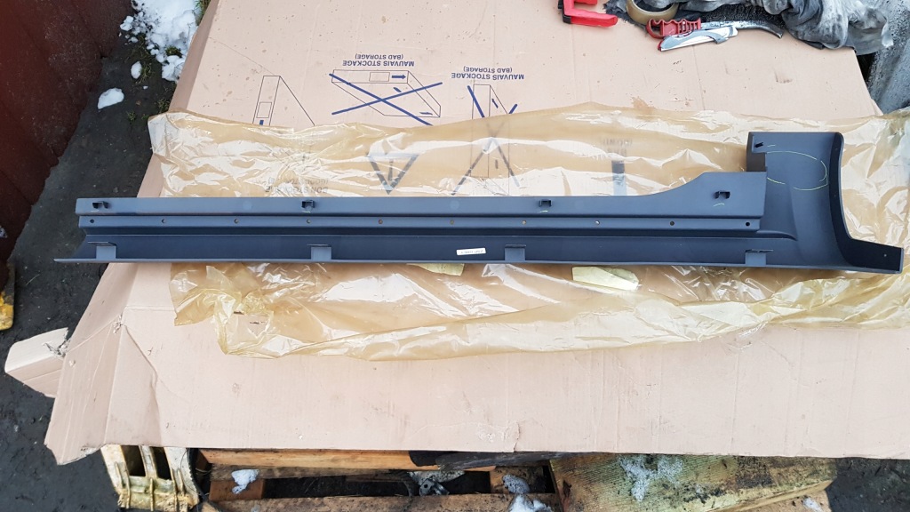 фото №3, Chrysler pacifica молдинг захист поріг ліва