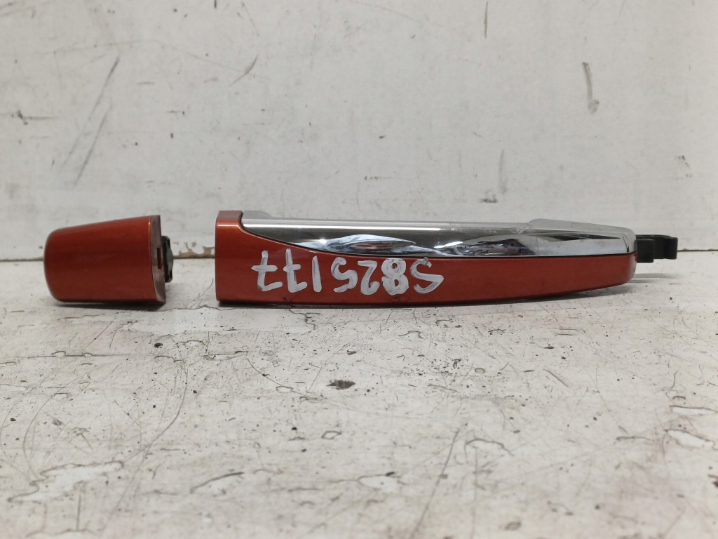 Opel adam 12- ручка зовнішня правий перед Ціна