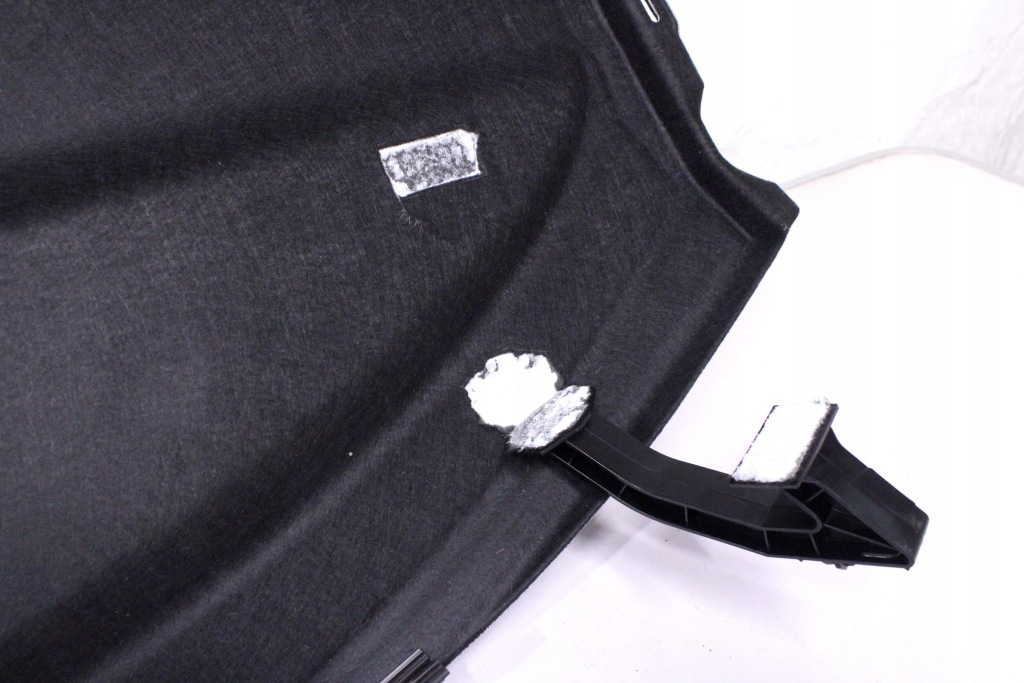 Mercedes cla w118 w247 полиця задня багажника a1186904101 Недорого