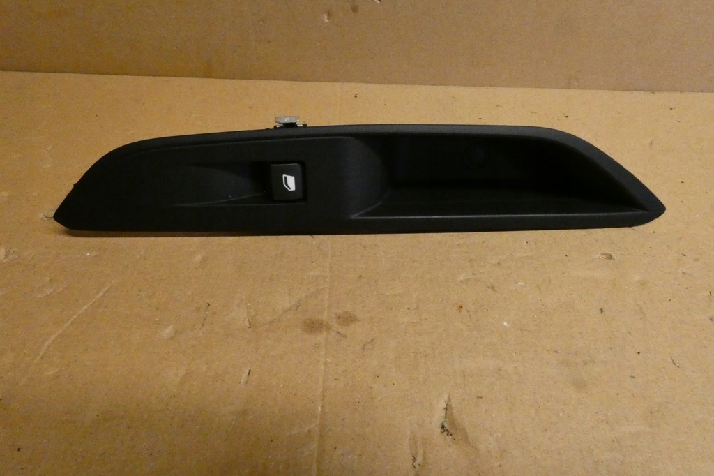 фото №9, Переключатели окон перед задняя peugeot 5008 2 98319739zd 98172544zd 98178383zd