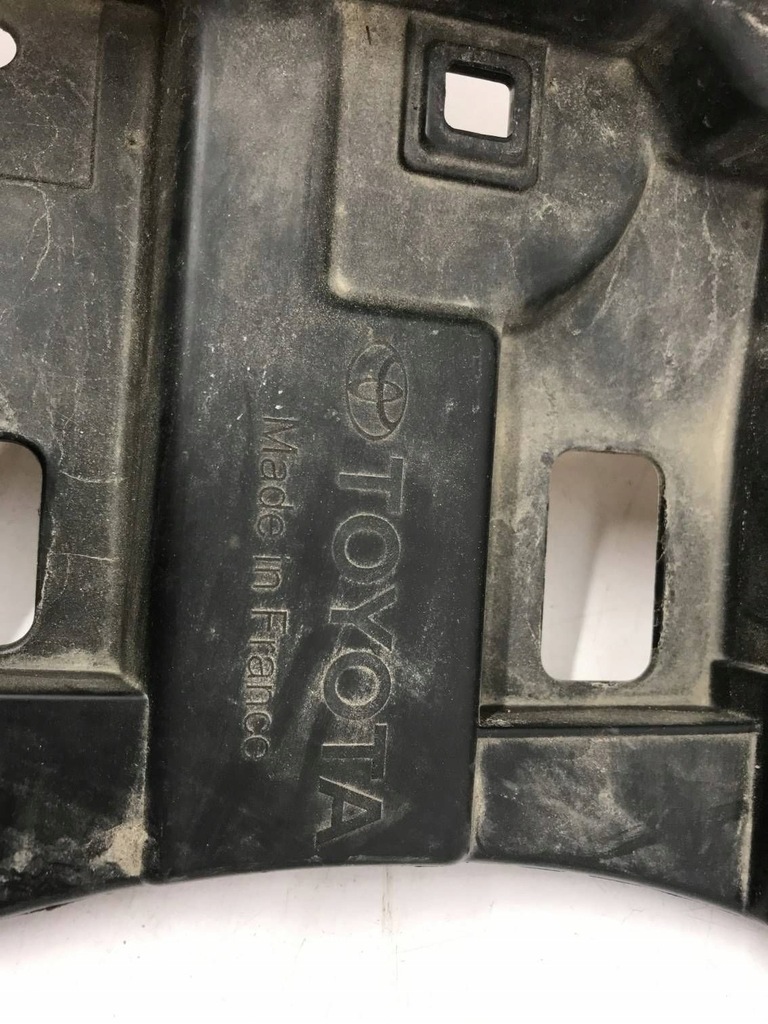 фото №9, Toyota yaris cross плита накладка бампера перед 52618-0d180