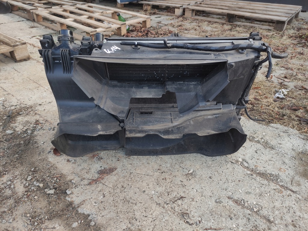 фото №1, Nissan micra k14 pas передній радіатор вентилятор 0.9 ig-t