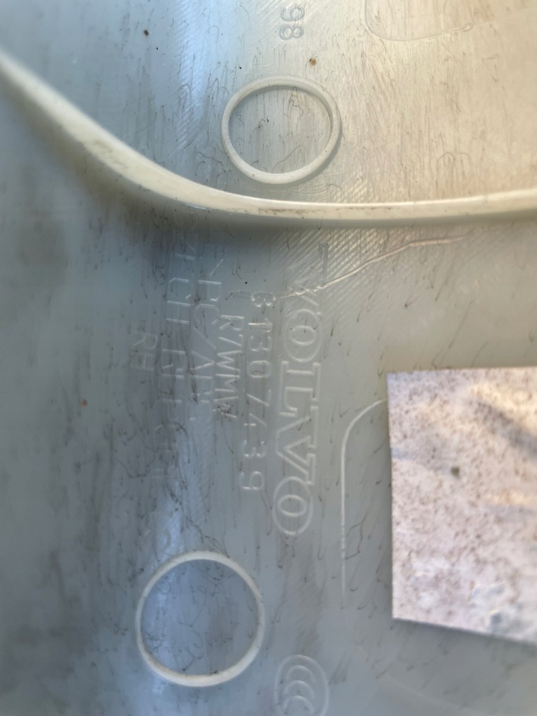 фото №3, Volvo v60 r-design защита обшивка стойка правое