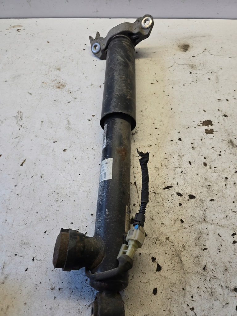 фото №1, Opel insignia a lift амортизатор правый задняя задний ids + flexride 22972268