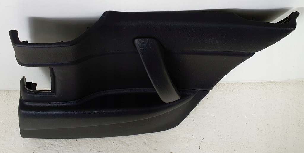 фото №2, Оббивка обшивка двері правий задня mazda rx-8