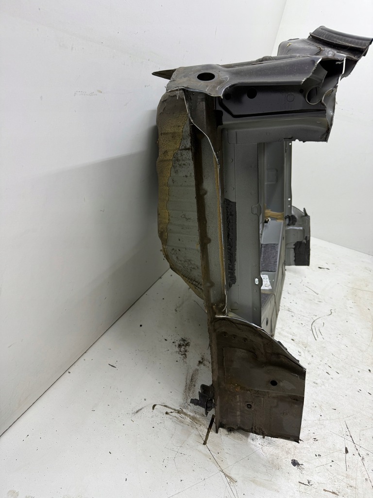 фото №8, Audi a6 s6 c7 sedan поддон усилитель пол багажника pas lx7u