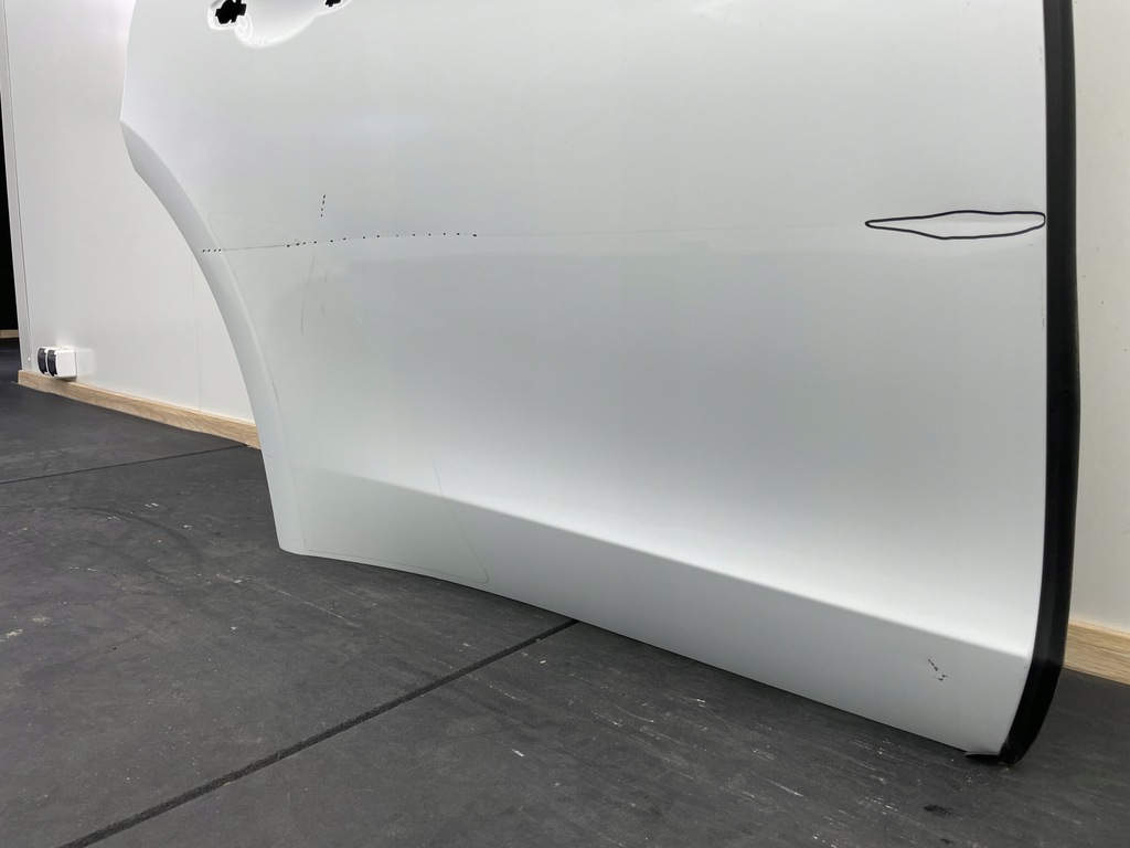 фото №10, Porsche panamera 971 2016r-- дверь правое задние задняя