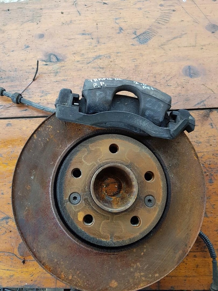 фото №1, Поворотный кулак правый перед renault trafic iii