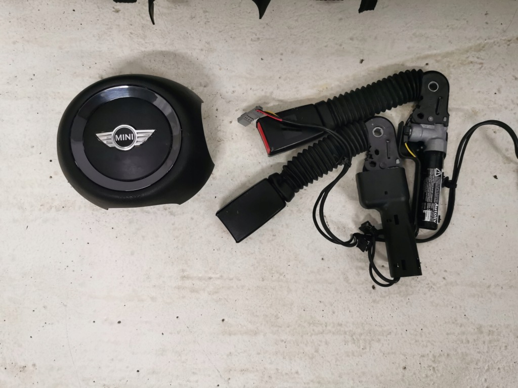 Панель приладів панель  mini countryman r60 Ціна