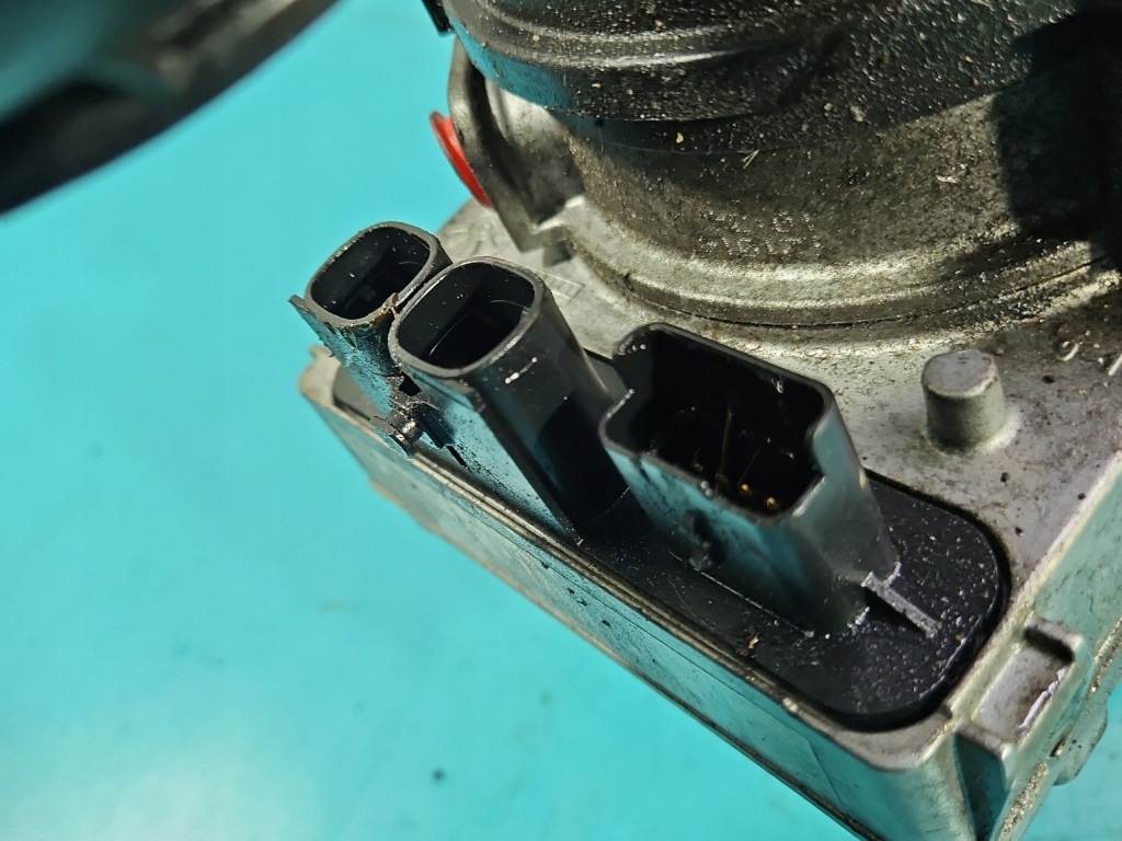 Насос усилителя peugeot 508 i 9806445080 1.6 hdi Цена