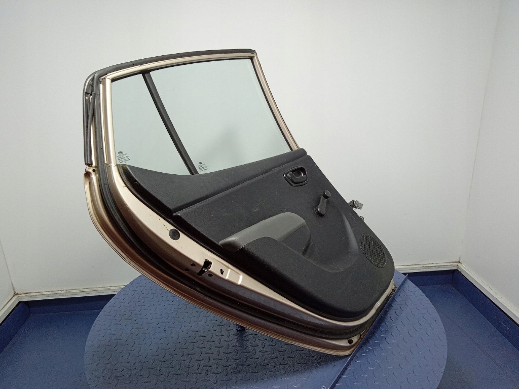 фото №11, Hyundai i10 i дверь задняя левая задние qz