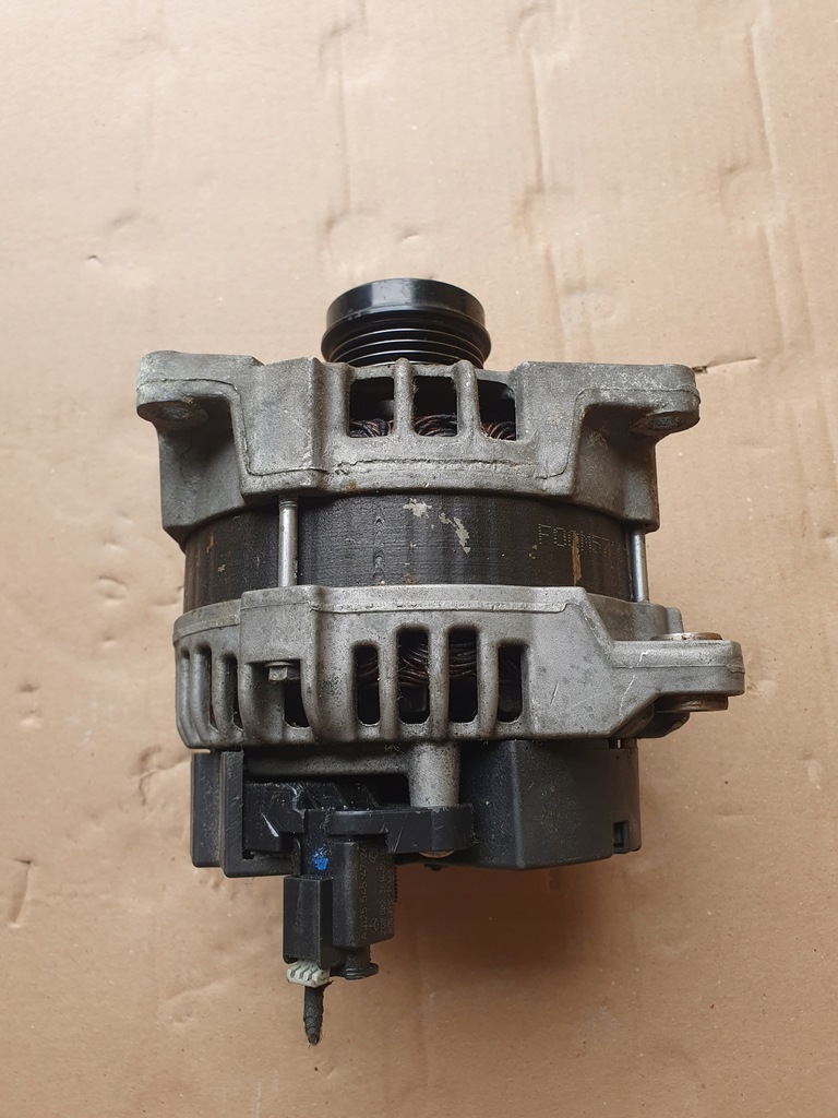 фото №1, Генератор mercedes w205 2.2 cdi a0255454726