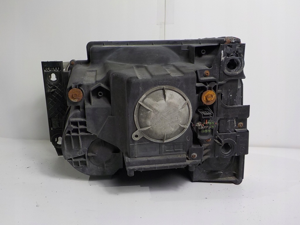 фото №10, Land rover discovery iii лампа права перед uk