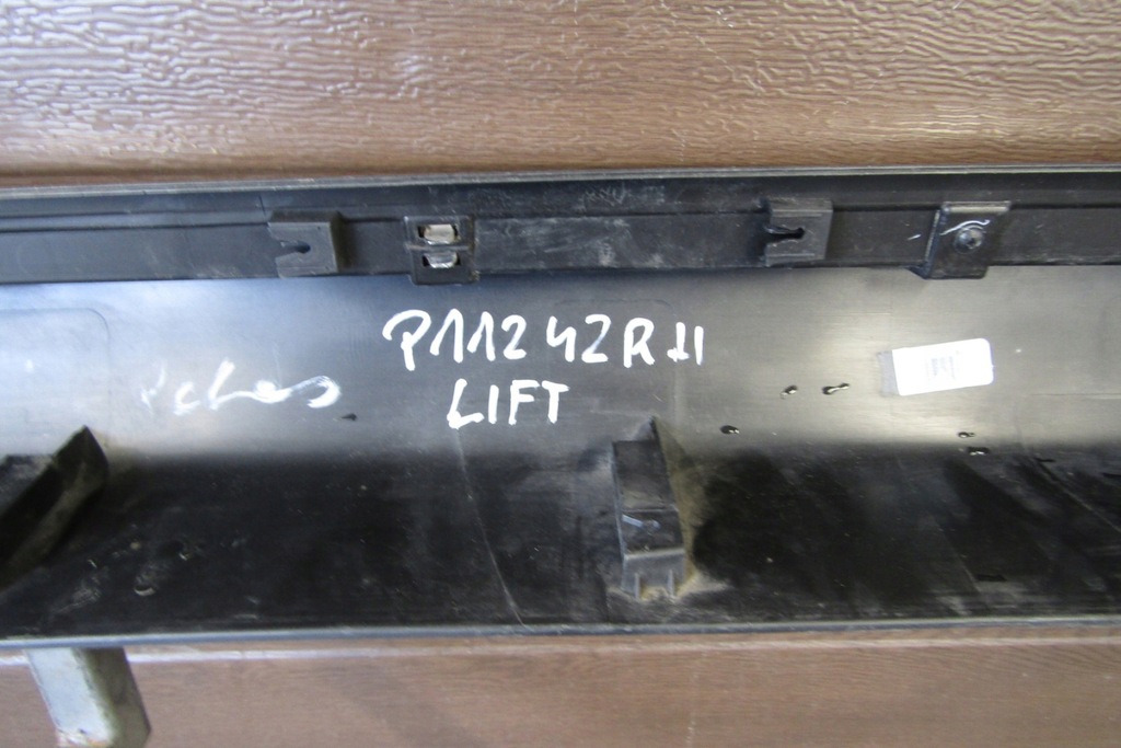 фото №10, Kia оригінальний номер 87754-f1110 молдинг поріг