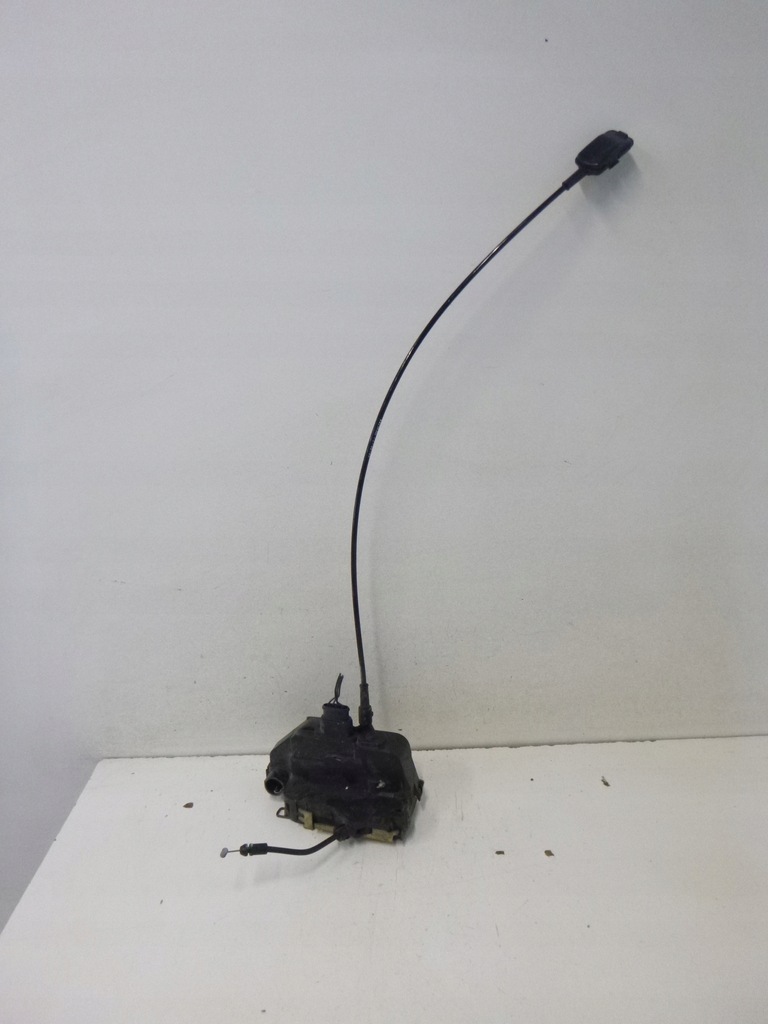 фото №2, Замок перед правий renault scenic ii 2004