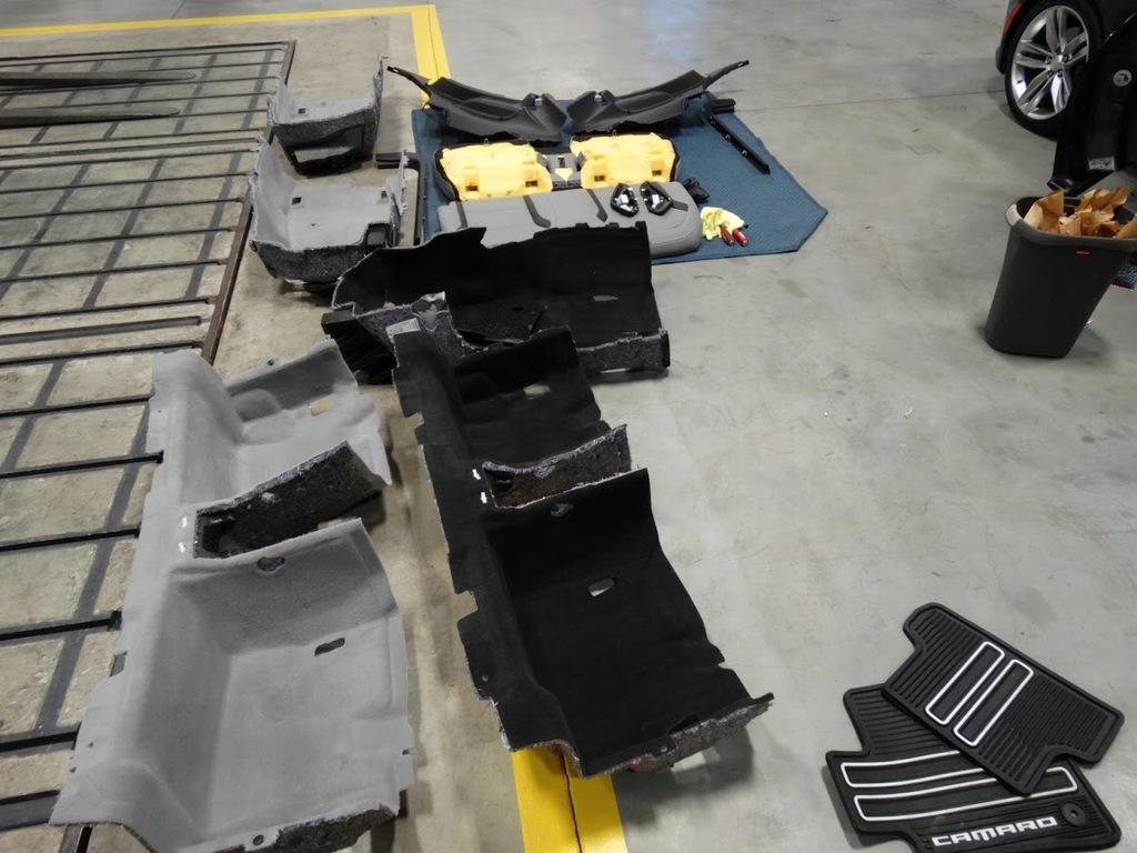 фото №1, 2016 camaro коврик szary обшивка пол коврик