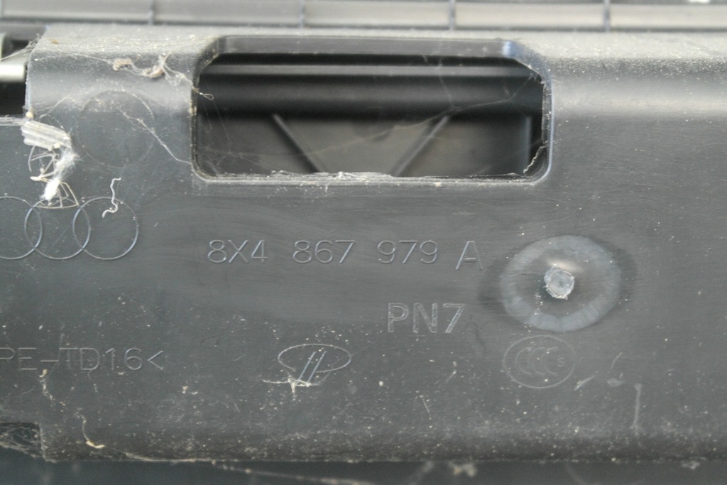 фото №6, Audi a1 s1 8x sportback обивка задний крышки обшивка 8x4867979a оригинальный номер