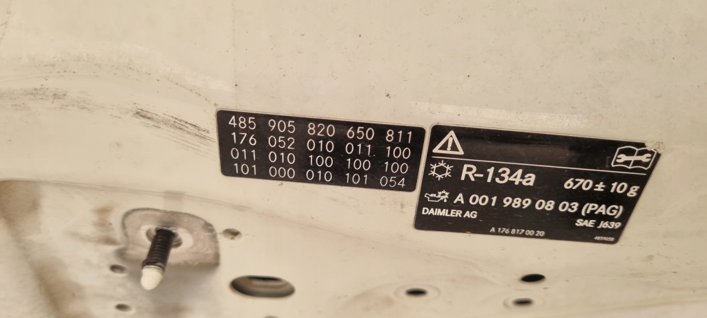 Mercedes a-klasa 176 капот с Разборки