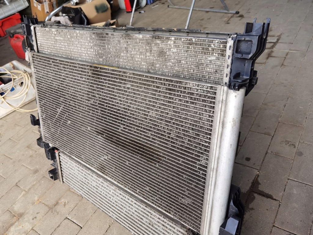 фото №10, Talento trafic vivaro nv300 - комплект радіатор