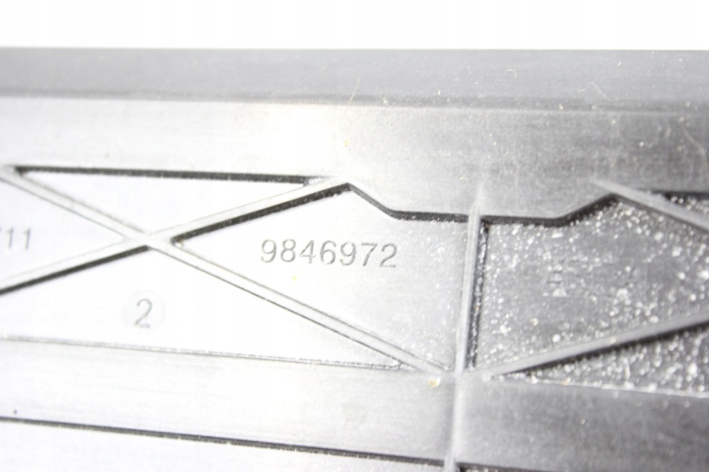 Рамка защита радиатора bmw u11 ix1 u10 ix2 edrive20 xdrive30 mini u25 se Киев