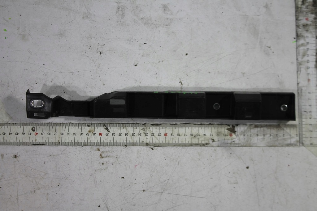 фото №1, Напрямна поріг правий 670032820 maserati levante 16-