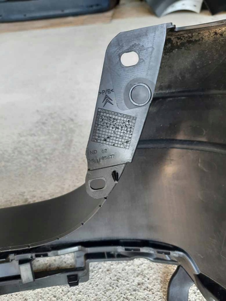 Бампер задний  citroen c5 lift 2004 kombi новый orygin Киев