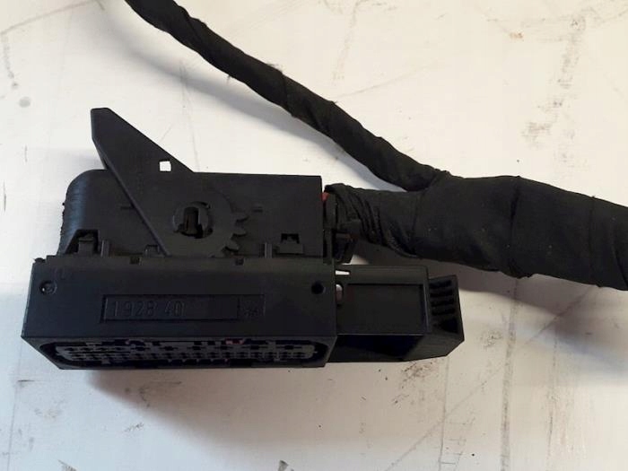 фото №1, Оригинальная штекер abs mercedes