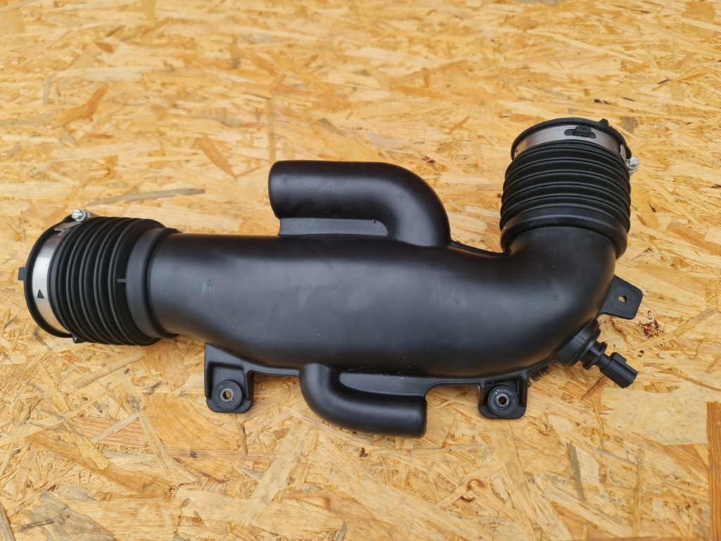 фото №1, Труба воздуха jeep wrangler jl 2.0 t 68409874ab