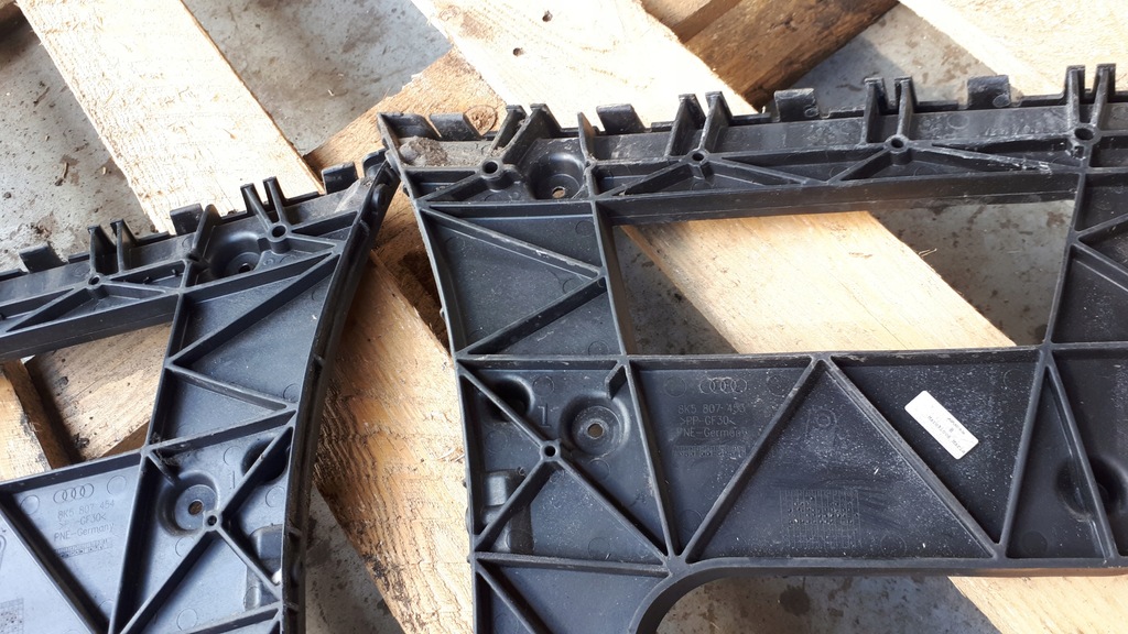 фото №11, A4 b8 s4 напрямна бампера правий лівий задня кронштейн sedan