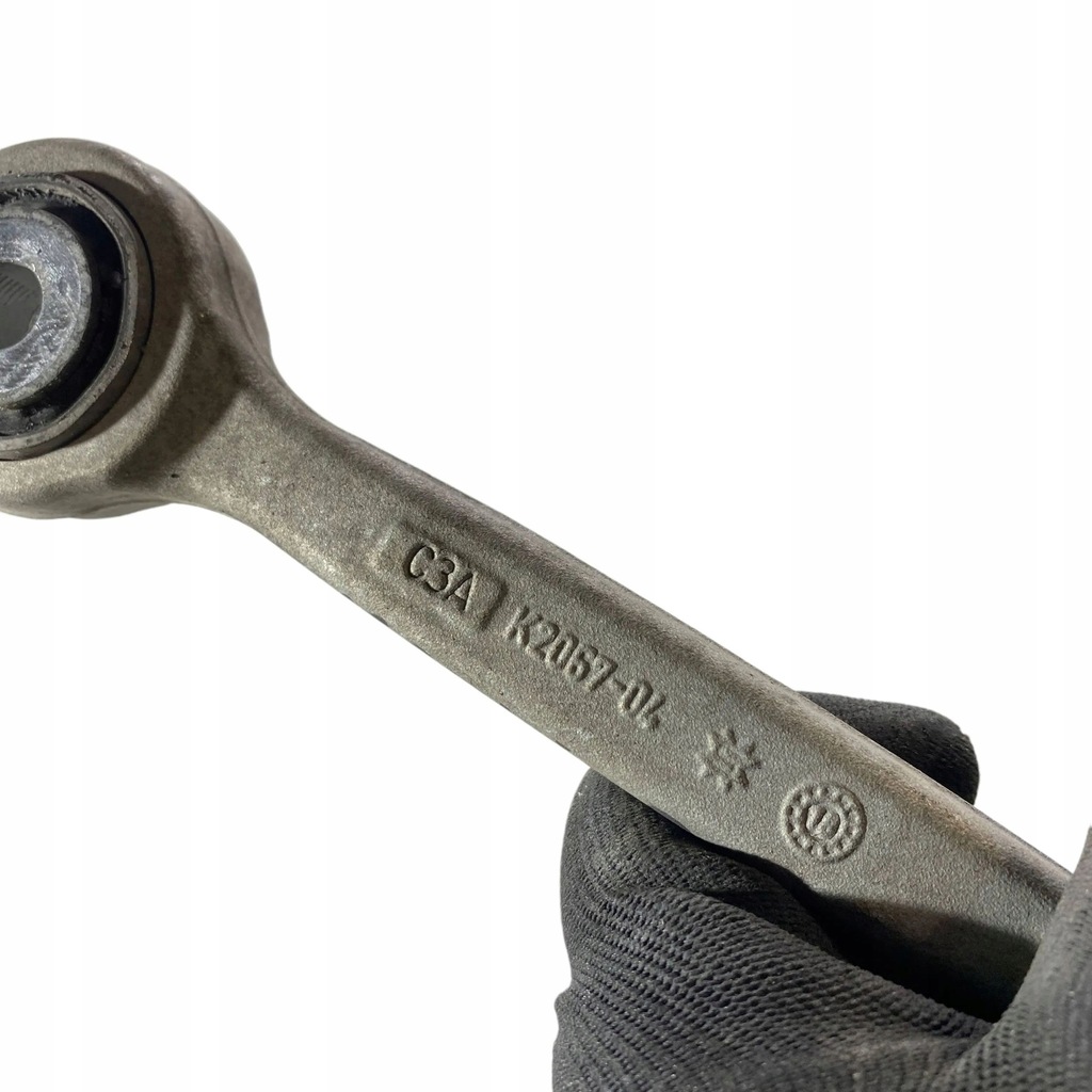 фото №10, Alfa romeo stelvio 2019 права сторона важіль задній